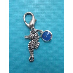 SEA HORSE CHARM